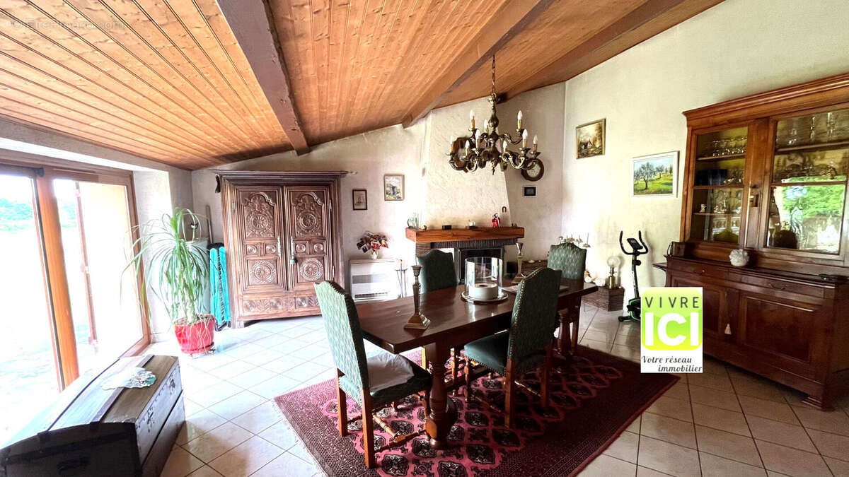 Maison à LA HAIE-FOUASSIERE