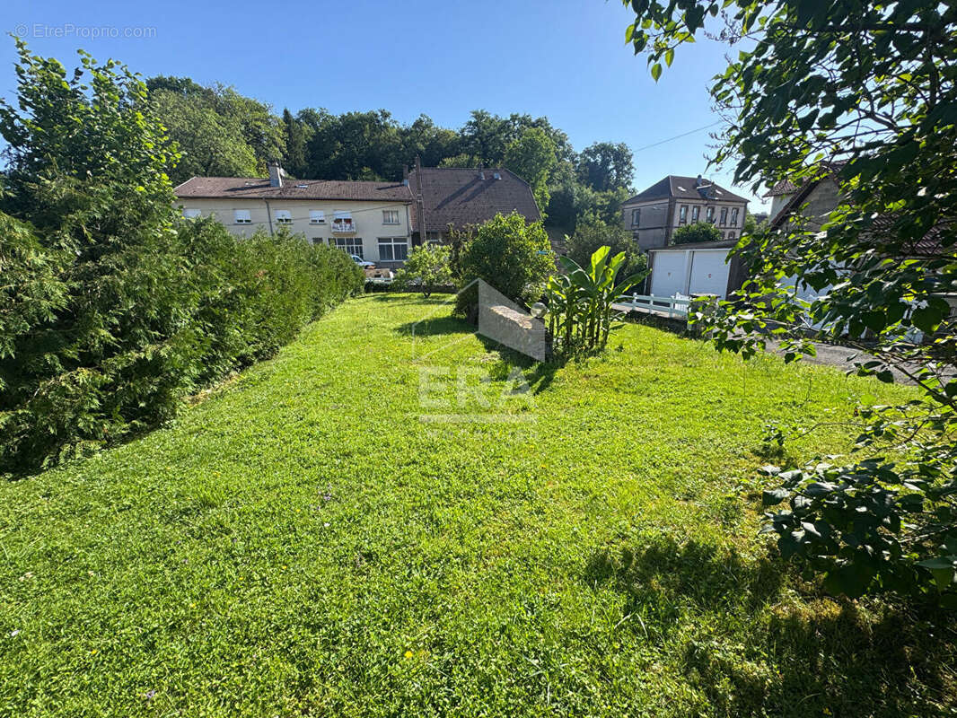Maison à TREMOINS