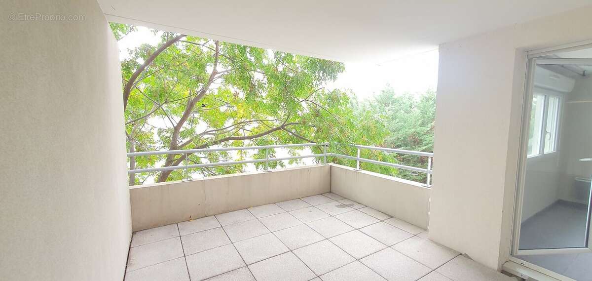 Appartement à CASTELNAU-LE-LEZ