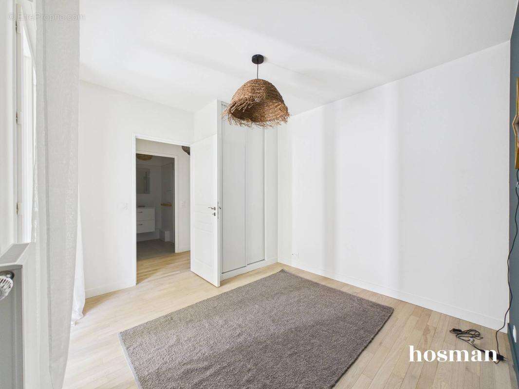 Appartement 4 pièces de 94 m² - Terrasse 60 m² et jardin 100 m² - Rue De Malabry, Le Plessis-Robinson - photo 6