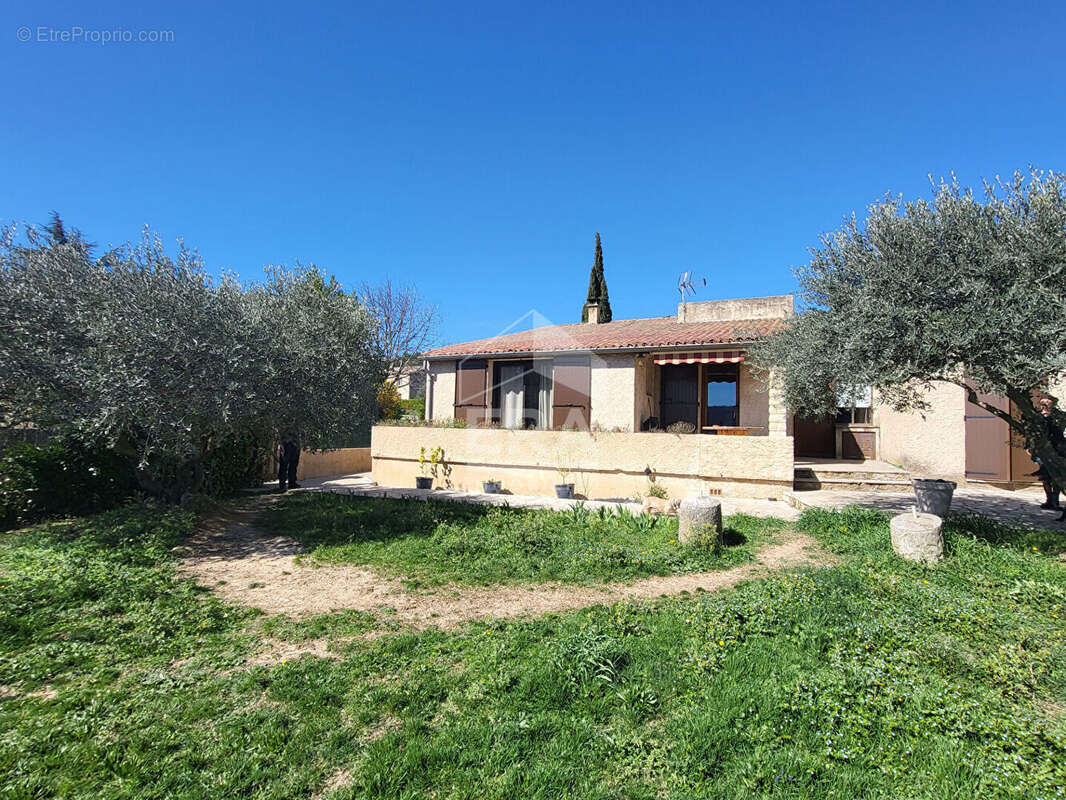 Maison à CHATEAU-ARNOUX-SAINT-AUBAN