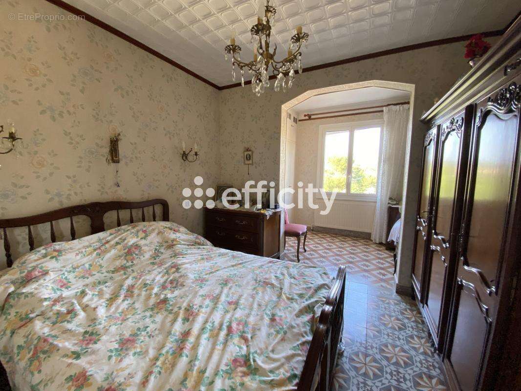 Maison à MARSEILLE-9E