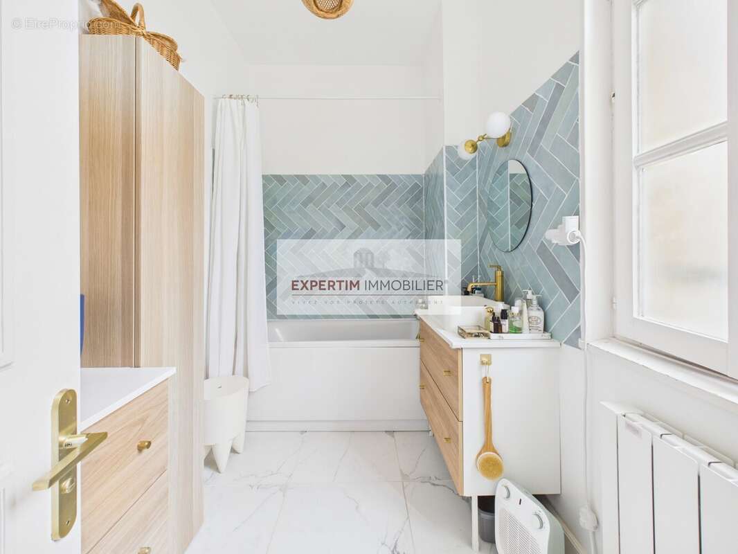 Appartement à VERSAILLES