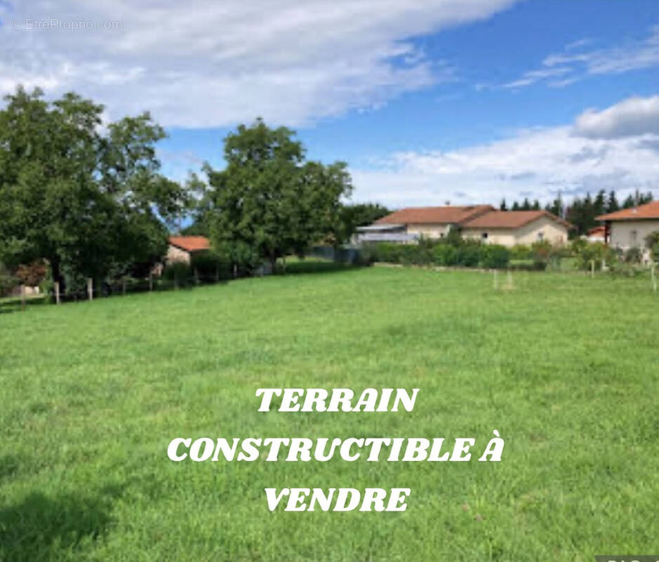 Terrain à PEZENAS