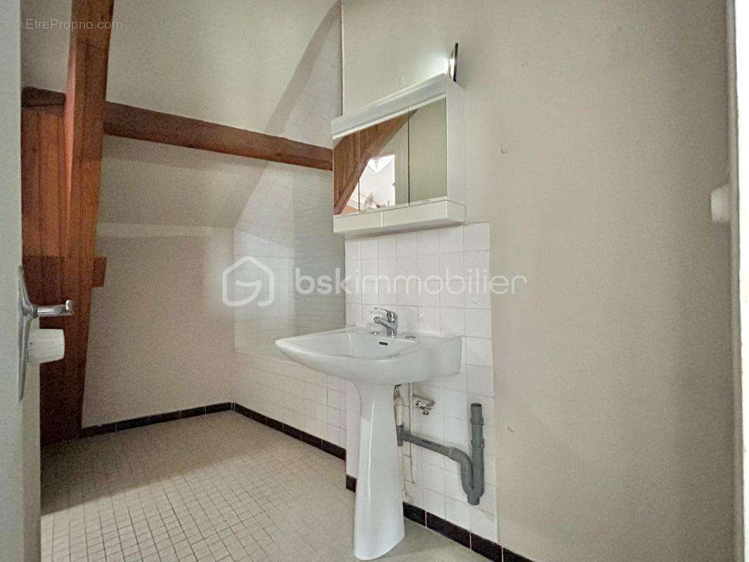 Maison à MILLY-LA-FORET