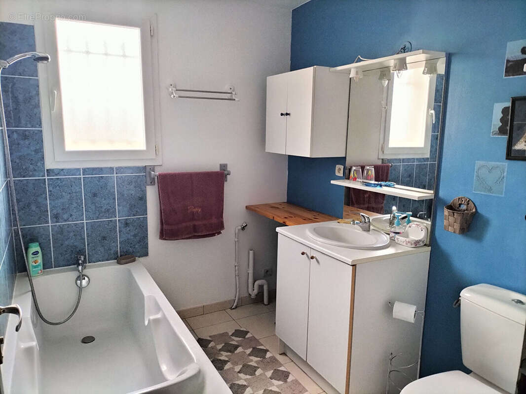 Maison à TONNAY-CHARENTE