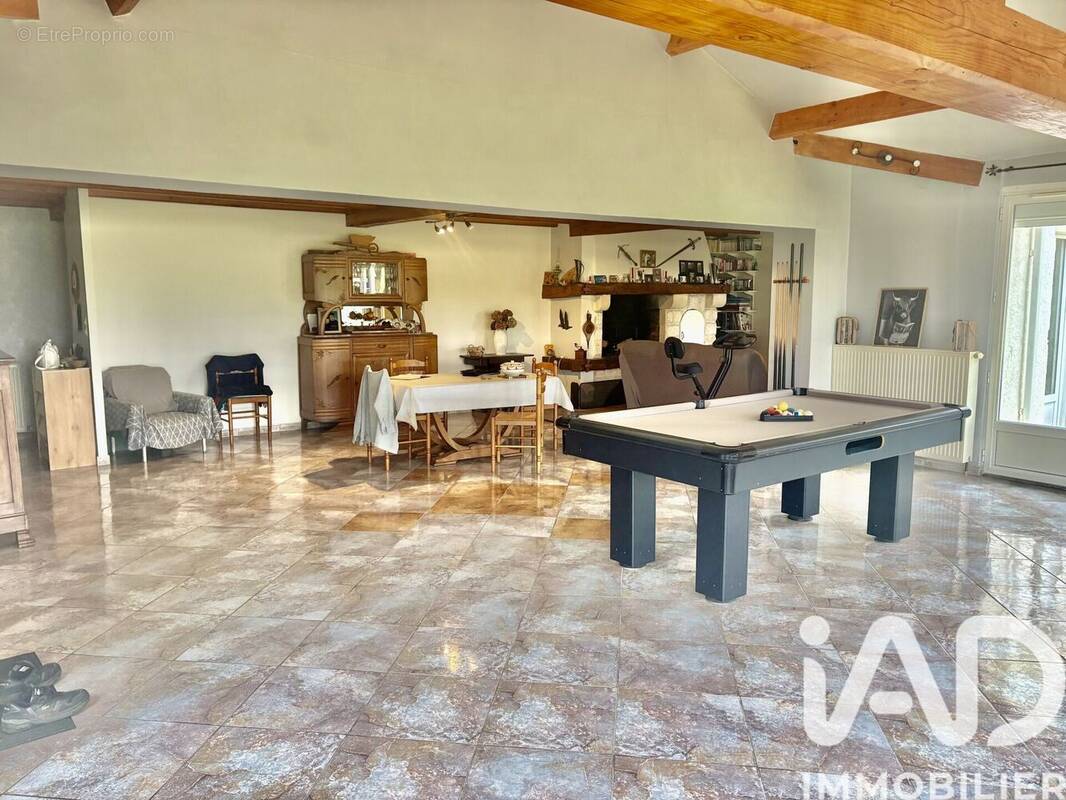 Photo 1 - Maison à MIRAMBEAU