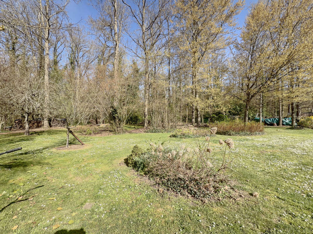 Maison à NOISY-SUR-ECOLE