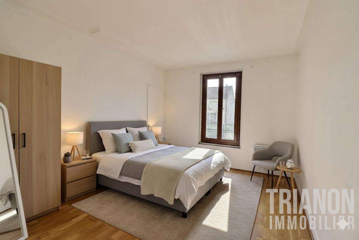 Appartement à VAUX-SUR-SEINE