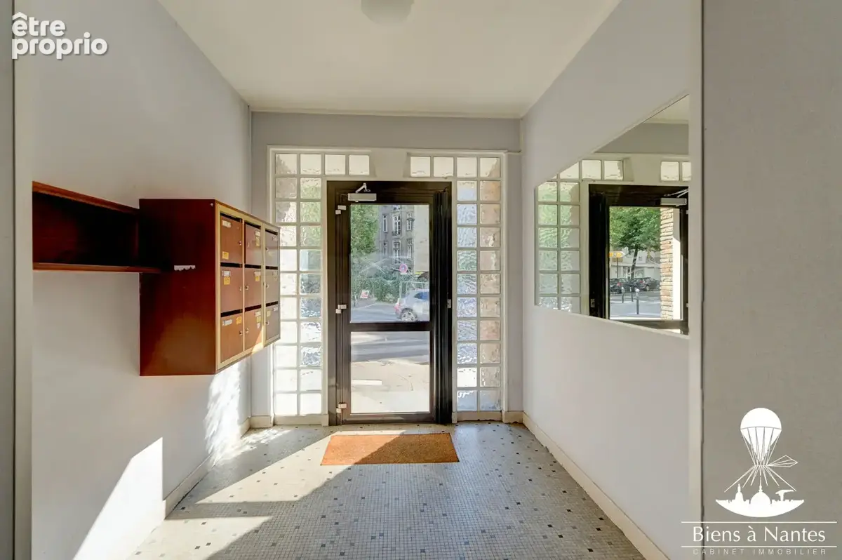 Appartement à Vendre Nantes Chantiers Navals - photo 8