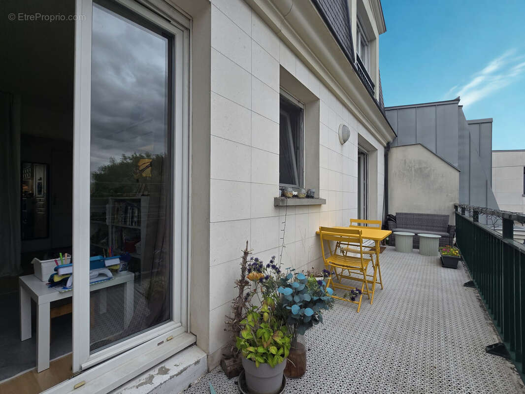 Appartement à LE RAINCY