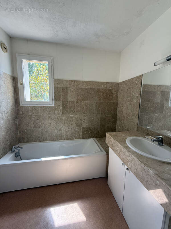 Appartement à RAMONVILLE-SAINT-AGNE