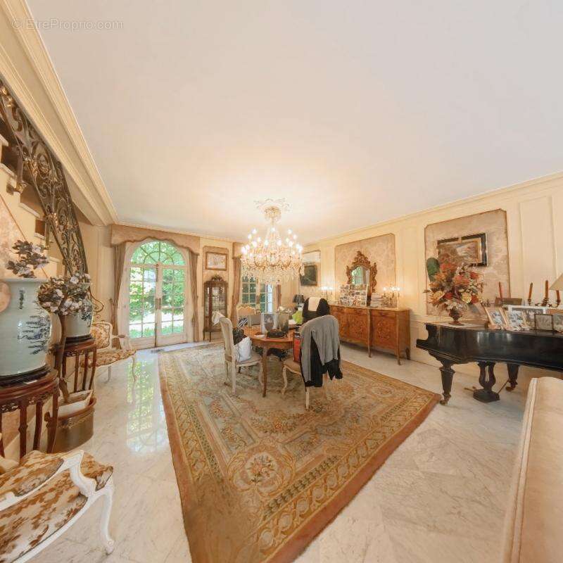 Maison à NOGENT-SUR-MARNE