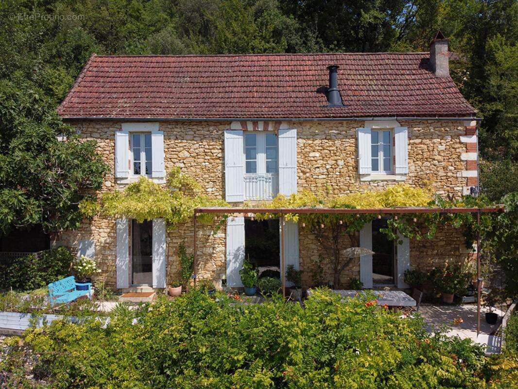 Maison à SAINT-VINCENT-DE-COSSE