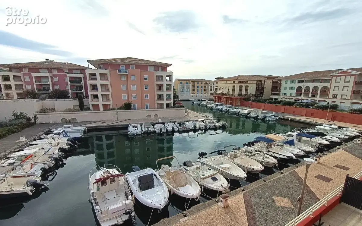 PORT-FRÉJUS - 2P vue Canal avec superbe Loggia - photo 2