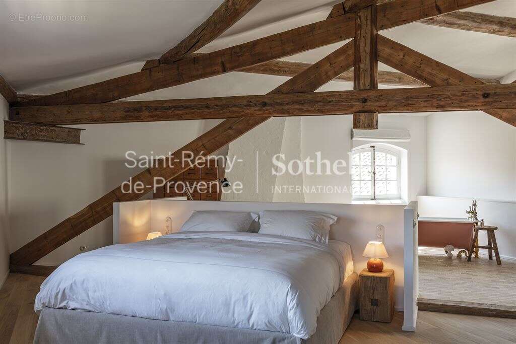 Maison à SAINT-REMY-DE-PROVENCE