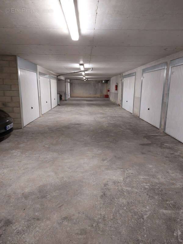 Parking à NICE