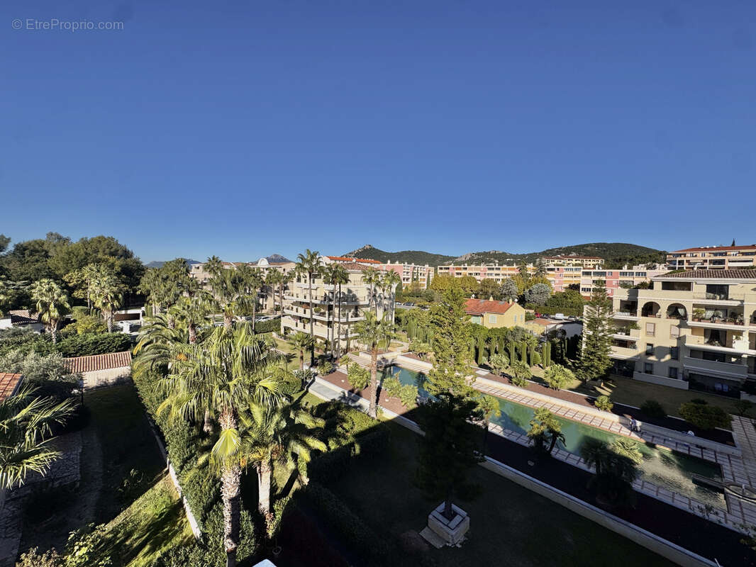 Appartement à HYERES