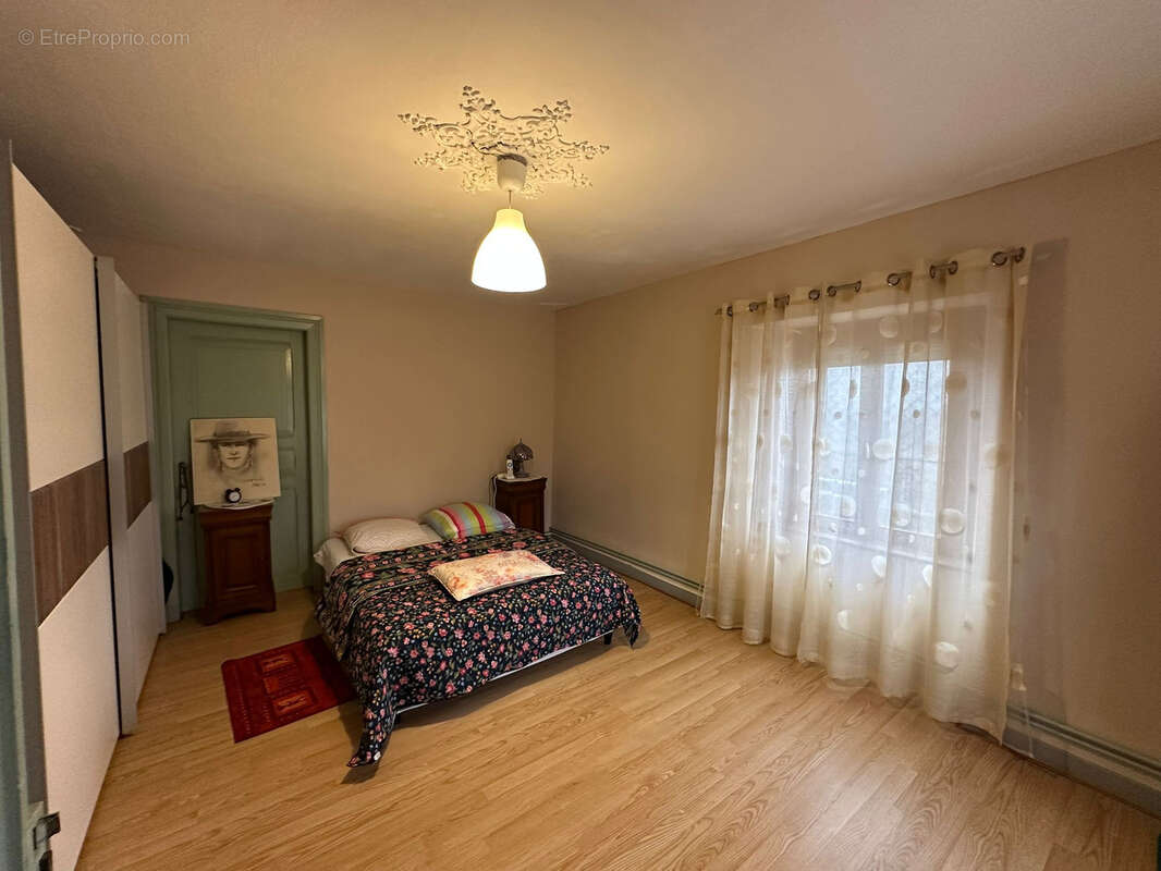 Maison à NIEDERBRUCK