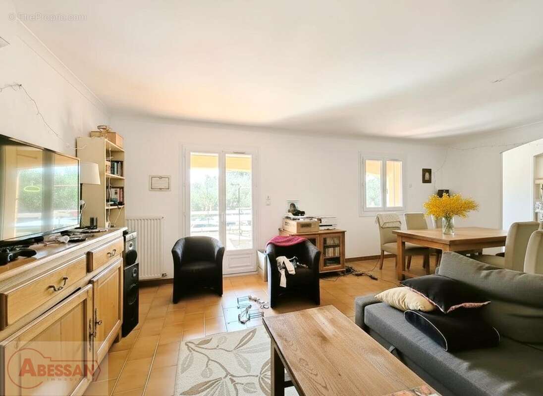 Maison à SAINT-PRIVAT-DES-VIEUX