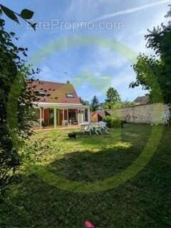 Maison à PRINGY