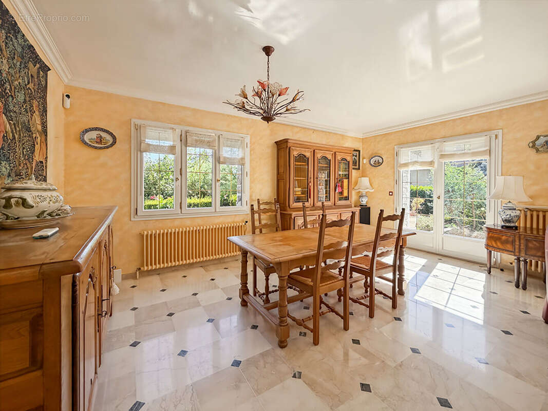 Maison à VILLEBON-SUR-YVETTE