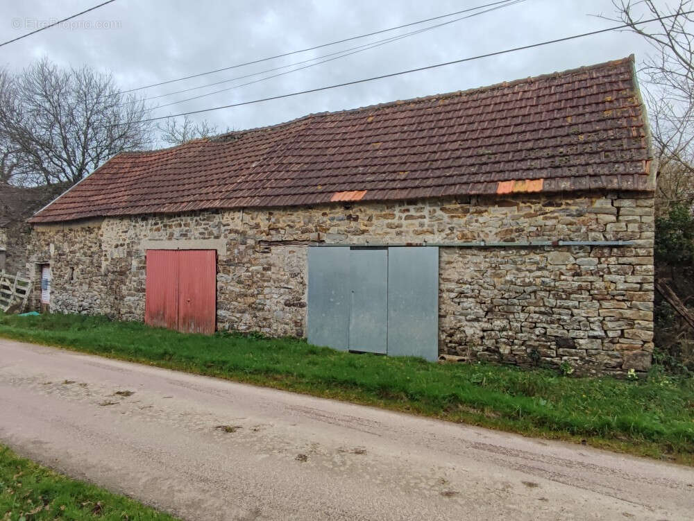 Maison à SAINT-SAUVEUR-LE-VICOMTE