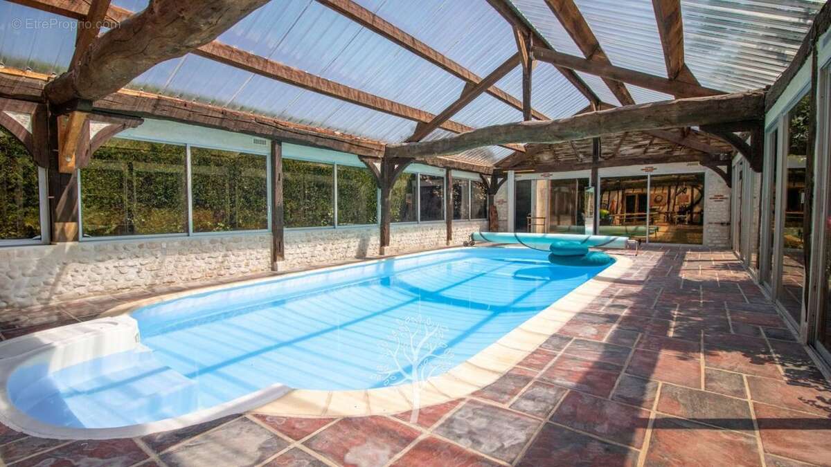 Maison à SAINT-PAER