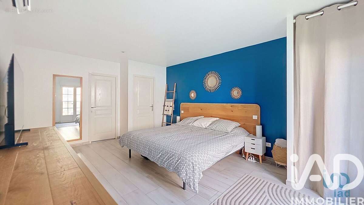 Photo 7 - Maison à ROMILLY-SUR-SEINE