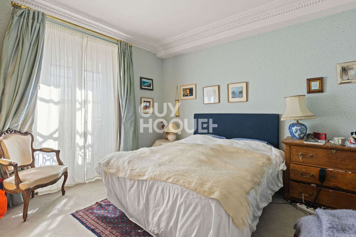 Appartement à PARIS-5E