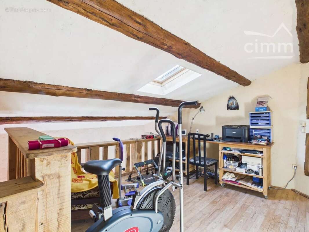 Appartement à GAGNIERES