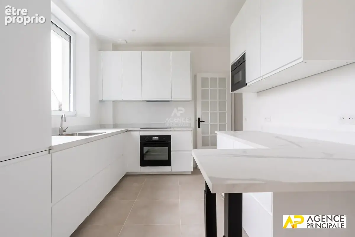 Maison  6 pièce(s) - 4 chambres - Beau jardin sans vis à vis - photo 7