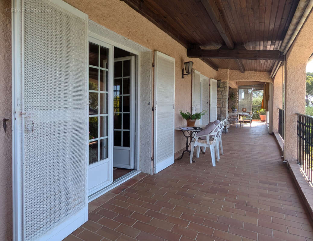 Maison à SAINT-RAPHAEL