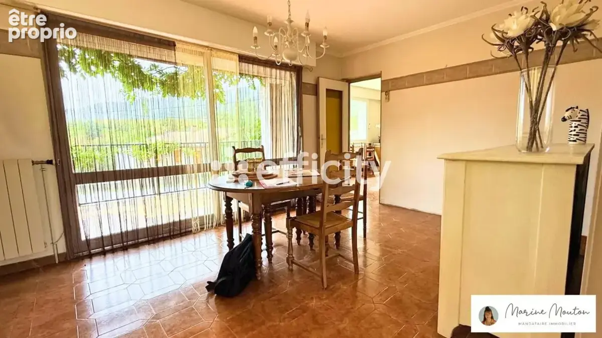 Maison 8 pièces 187 m² à vendre à Saint-Julien-En-Saint-Alban (07000) - photo 3