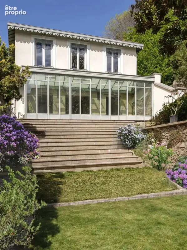 Maison 6 pièces 202 m² à vendre à Caluire-Et-Cuire (69300) - photo 1