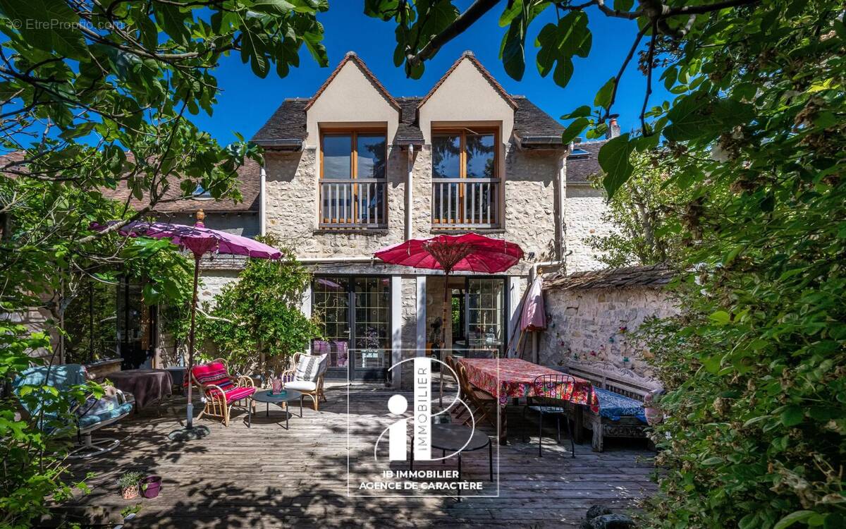 Maison à BOURRON-MARLOTTE