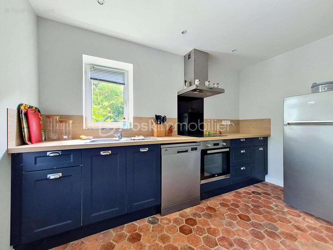 Élégante maison de maître, avec deux maisons d'amis, sur plus de 2Ha de terrain, à 9 kms de Honfleur ! - photo 20