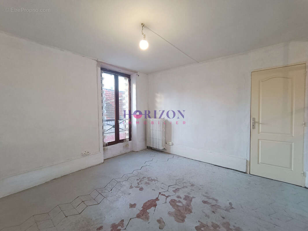 Maison à BEAUMONT-SUR-OISE