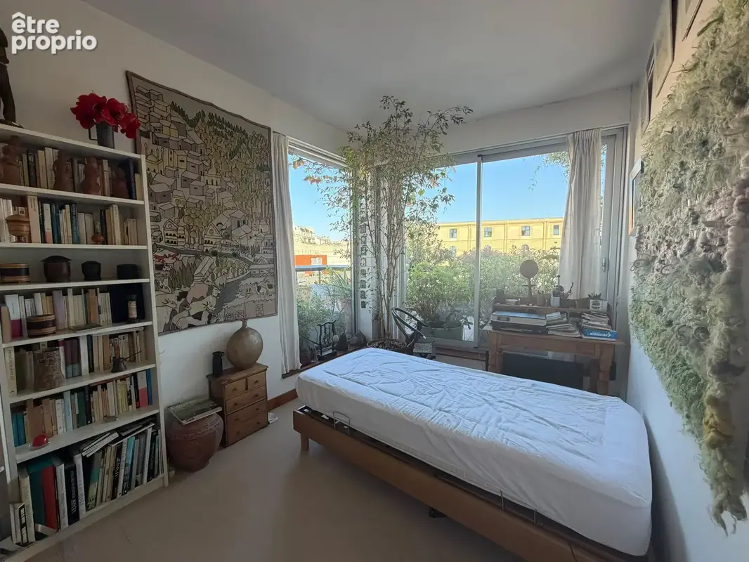 Appartement de126m2 au 6ème étage avec terrasse de 110m2 avec une vue dégagée - photo 5