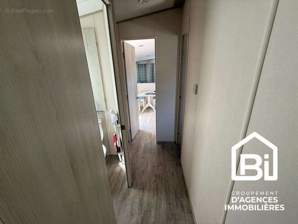 Terrain à OUISTREHAM