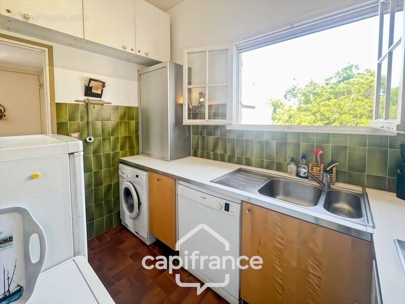 Appartement à HYERES