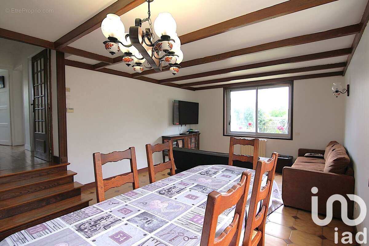 Photo 4 - Maison à COUBERT