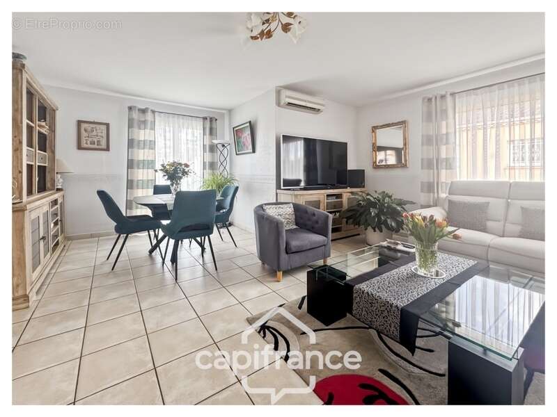 Maison à CASTELCULIER