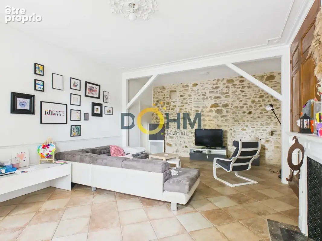 Maison familiale de caractère avec dépendance, jardin et beau potentiel d’aménagement - photo 6