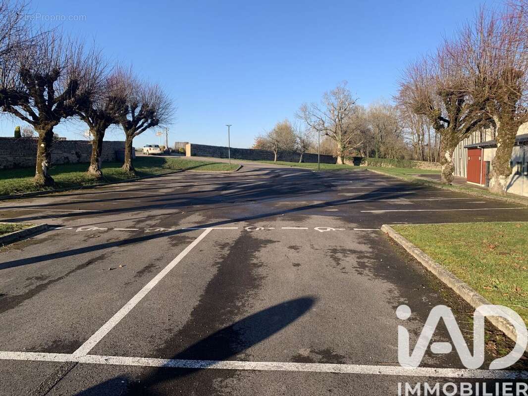 Photo 6 - Appartement à SAINT-BROINGT-LE-BOIS
