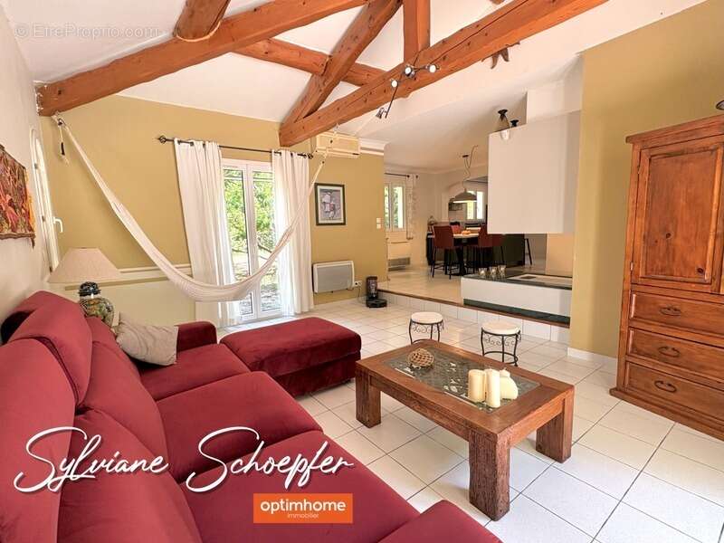 Villa familiale 4 chambres avec piscine et grand terrain  Calme absolu et sans vis-à-vis  Saint-Restitut - photo 6