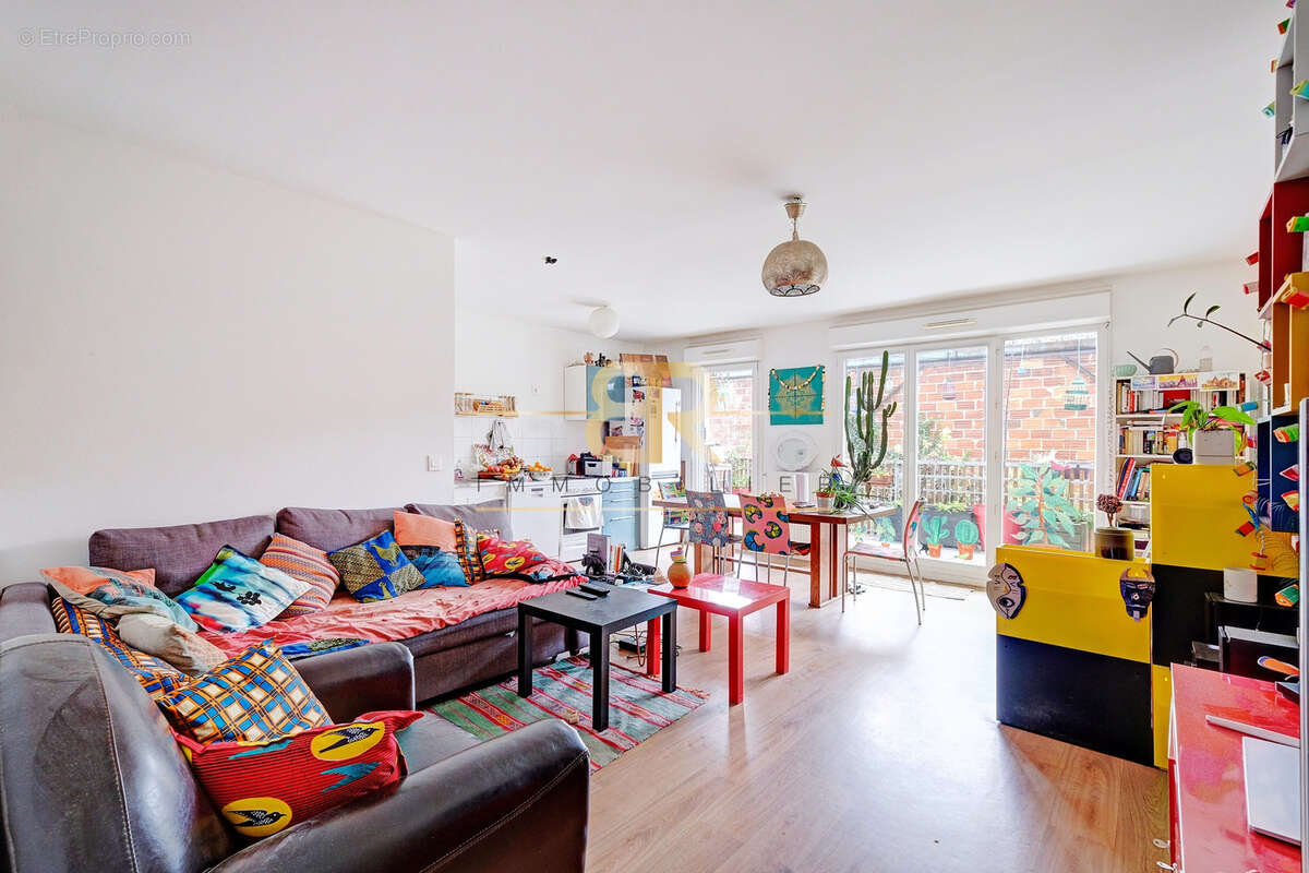 Appartement à ROMAINVILLE