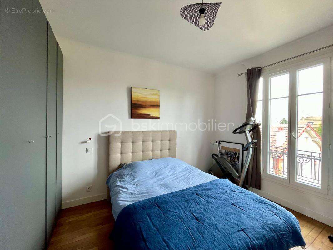 Appartement à COLOMBES