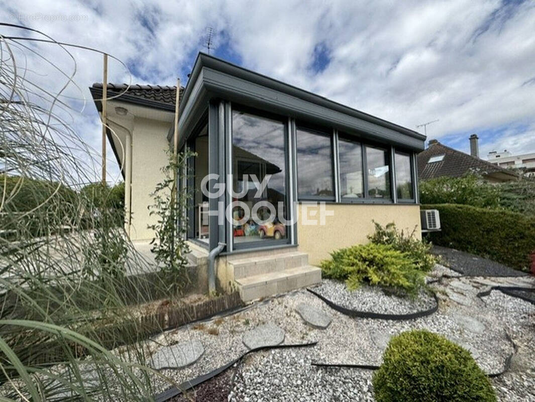 Maison à SEZANNE