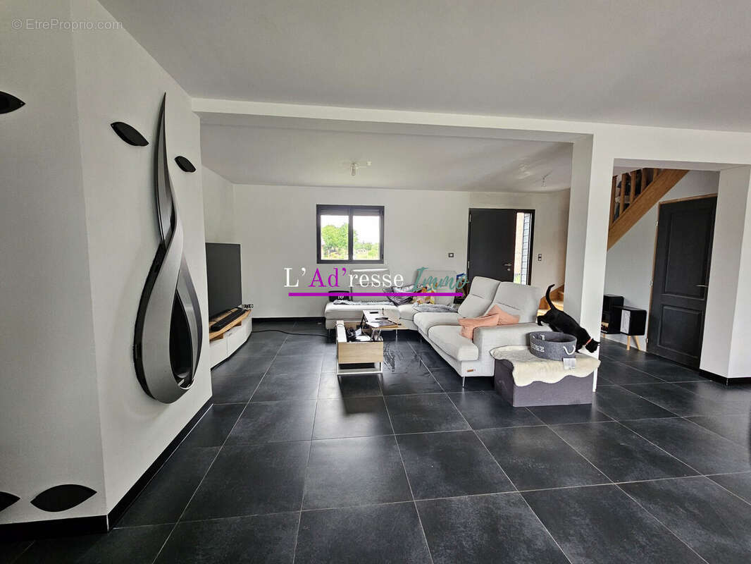 Maison à INCHY-EN-ARTOIS